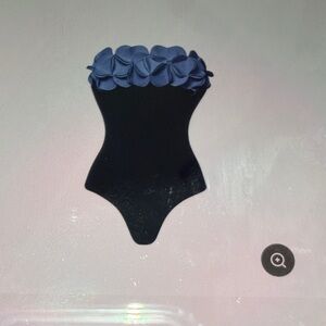 NWT Flaxmaker Navy blue one piece swimsuit with Blue Floral Detail, Small